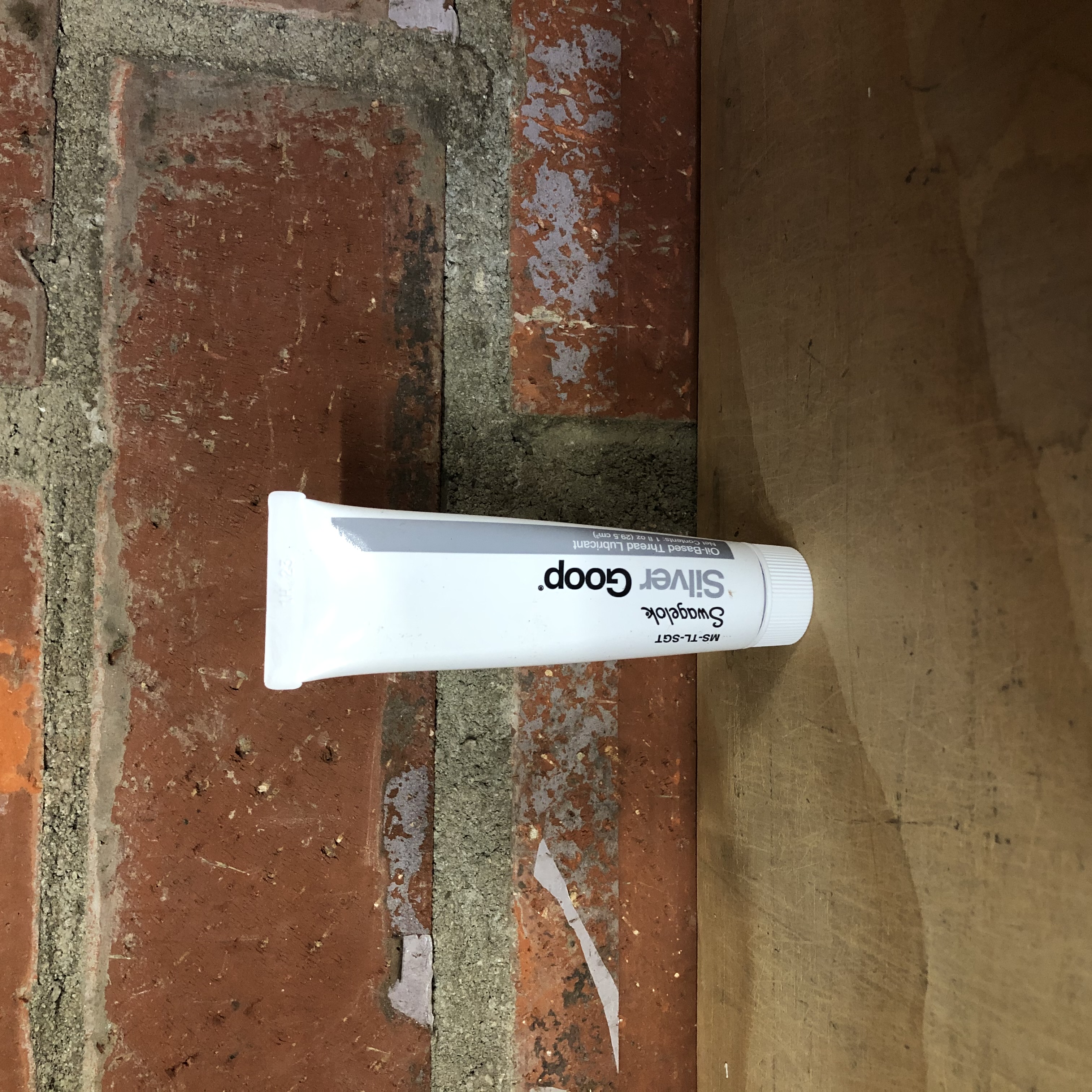 SILVER GOOP